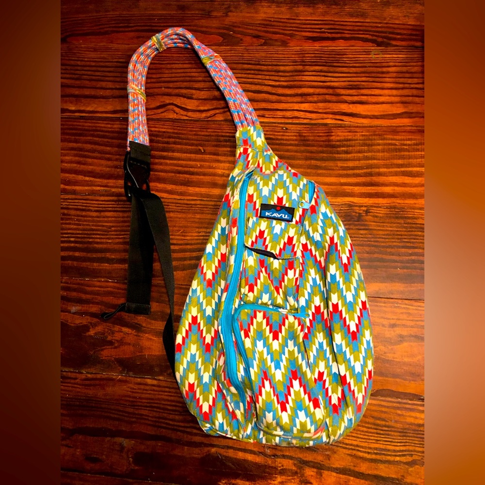 KAVU Rope Sling Bag (Garden Tile)